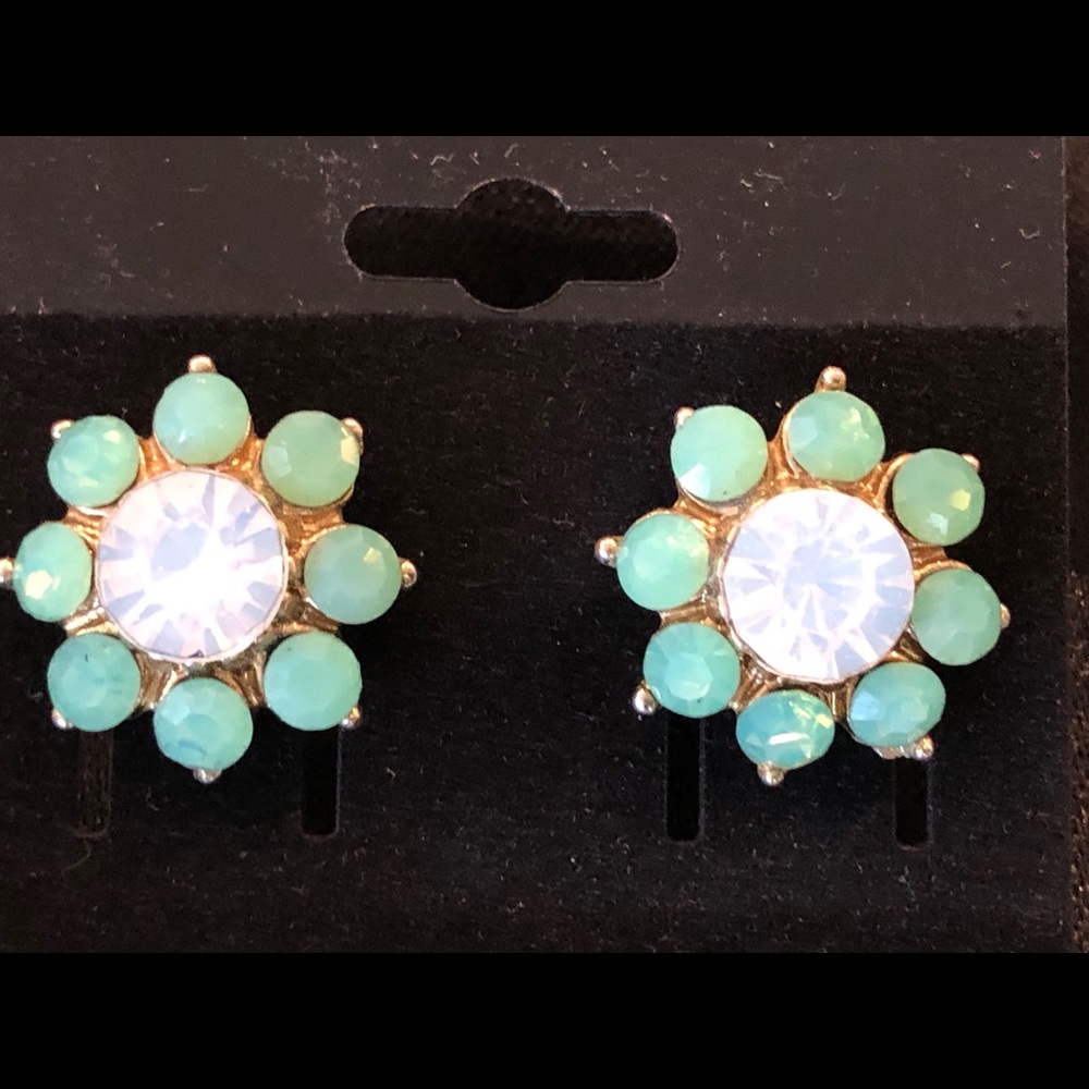 Jewelry bundle - Picture 3 of 8
